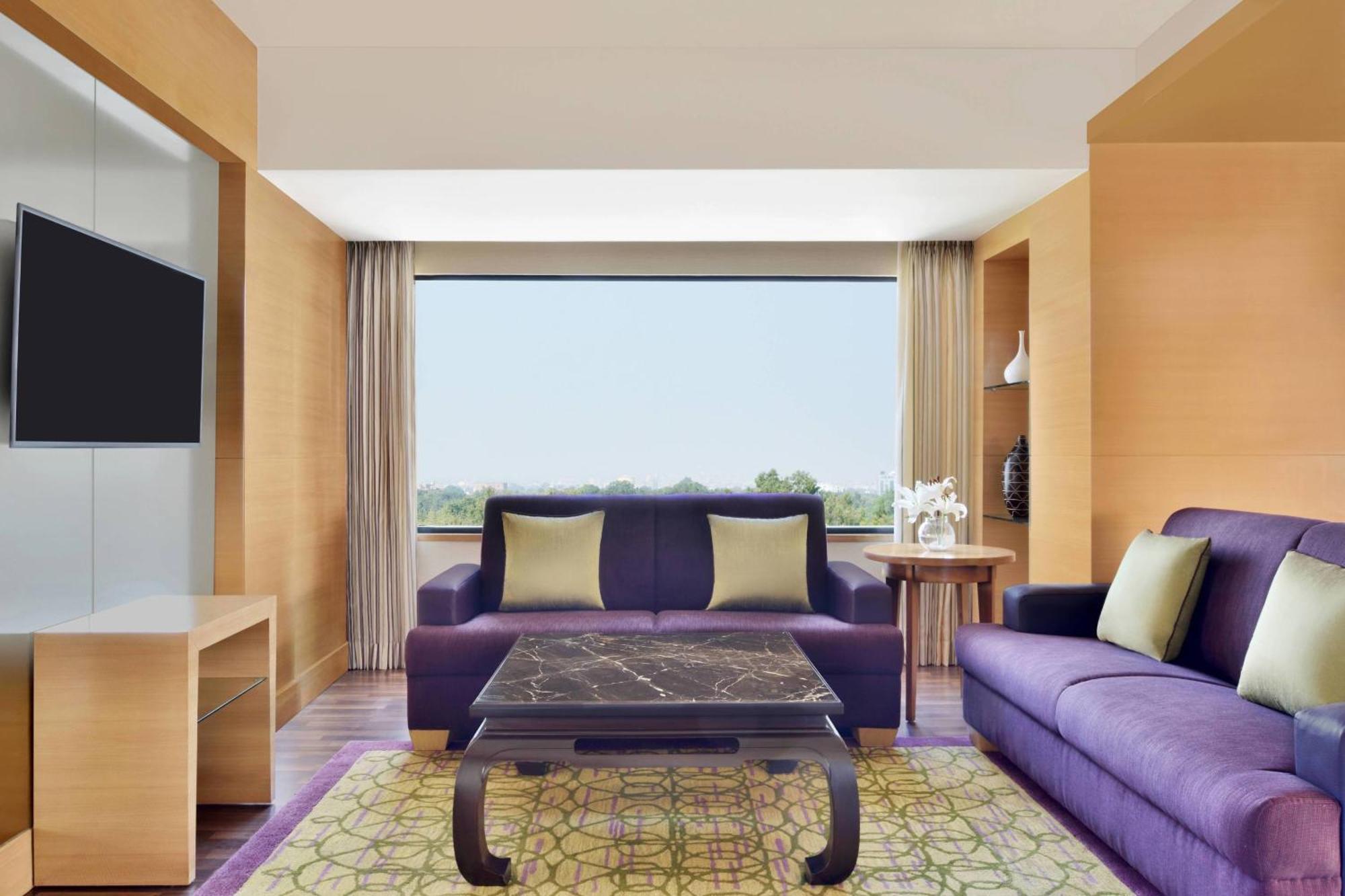 Courtyard By Marriott Chennai Hotell Exteriör bild